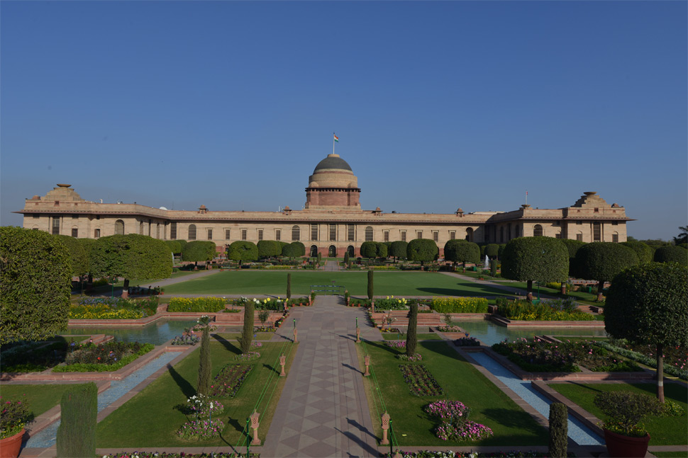 Rectangular Garden, Rashtrapati Bhavan Delhi, Photo from offiicial site